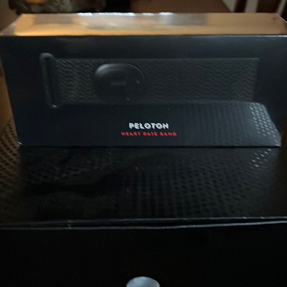 Peloton heart rate band
